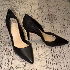 Vince Camuto Black d’Orsay Pointed Toe Pumps Women’s 9M Snakeskin Stiletto Heels